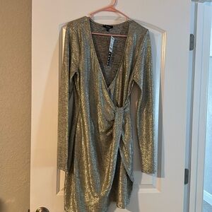 Beautiful new with tags silver sparkly dress